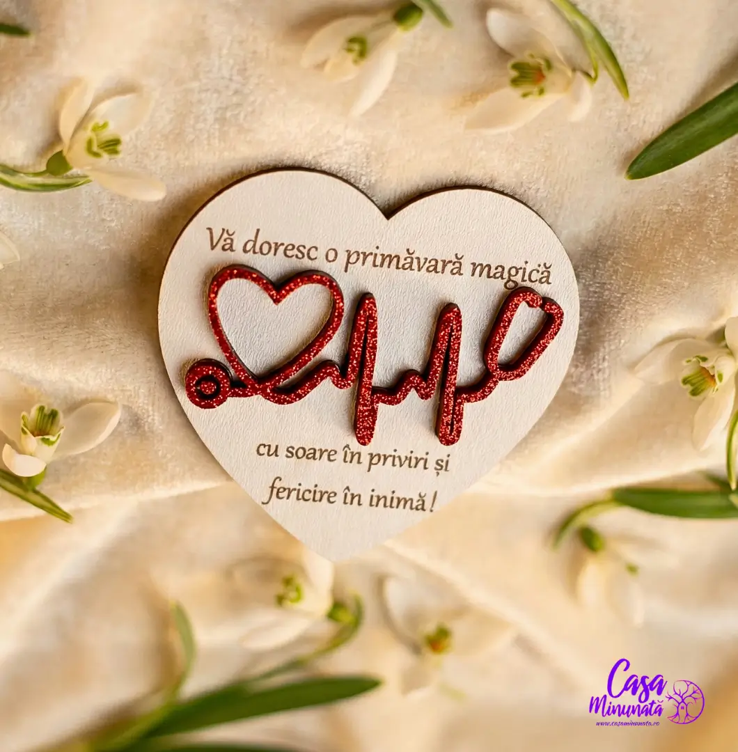 Martisor cadru medical din lemn cu glitter